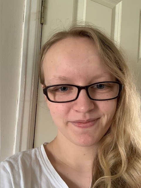 A photo of Christie volunteer Hannah Guest.