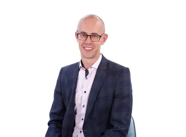 Dr James Price