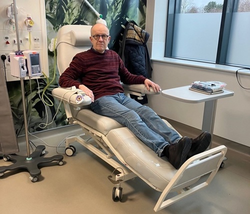 A photo of Christie patient Terence Moore having treatment at The Christie at Macclesfield.