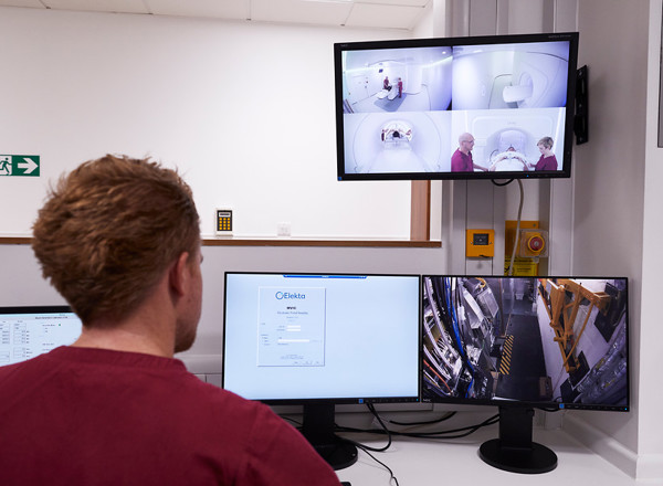 Lee Whiteside, Rosie Hales, radiotherapy, MR Linac, scan, May 2022