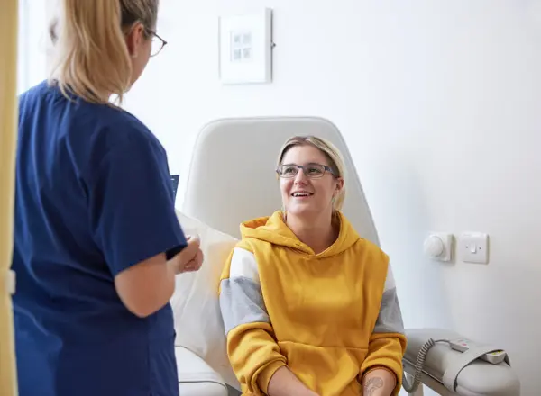 chemotherapy nurse and patient, chemotherapy department, Pan Artists, September 2022, Charlotte Kay, Staff nurse, Jennifer Kemp 