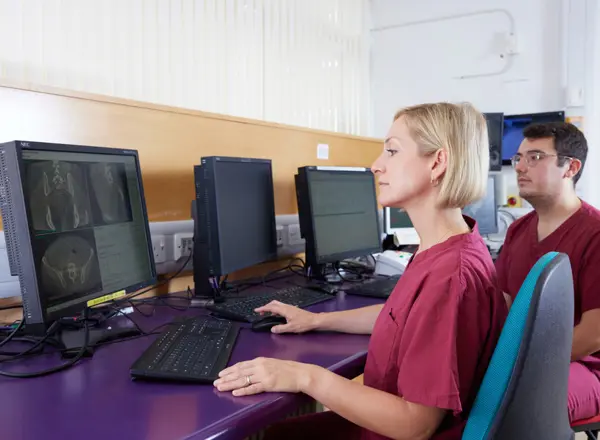 radiotherapy linear accelerator, September 2022, Research radiographer, Jacqui Parker, scan photo, Philip Teles Amaro